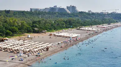 Antalya'da Turizmde Rekor: Yabancı Turist Sayısı 15 Milyonu Aştı