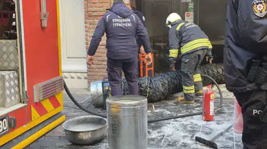 Eskişehir'de Çiğ Börekçide Yangın Panik Yarattı