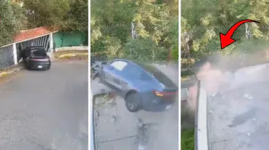 Meksika'da Tesla Kazası: Evin Kapısından Girdi, Balkondan Çıktı