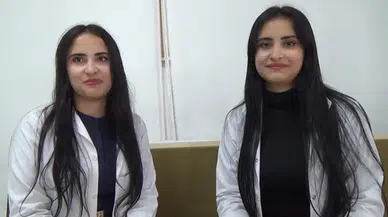 Erzurumlu İkiz Öğretmenler Aynı Okulda Görev Yapıyor