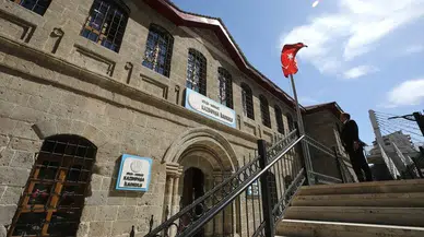 Bitlis'in Tarihi Kazımpaşa İlkokulu 101 Yıldır Eğitim Veriyor
