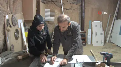 Evlerinin Altını Atölyeye Dönüştüren Karı Koca 6 Yıldır Mobilya Üretiyor