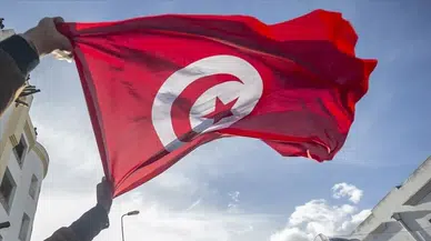 Tunus'ta Öğrencilerden Barınma ve Sağlık Protestosu