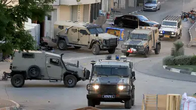 İsrail El Halil'de Askeri Baskıyı Artırarak Takviye Birlik Sevk Etti
