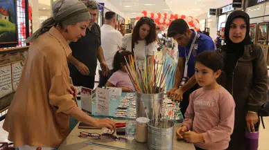 Adana'da Hükümlülerin El Emeği Eserleri Ziyarete Açıldı