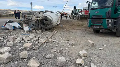 Yozgat'ta Beton Mikseri Devrildi: Sürücü Yaralandı