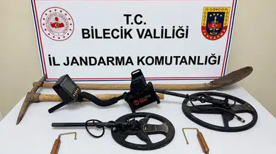 Bilecik'te define operasyonu : 2 şüpheli suçüstü yakalandı !