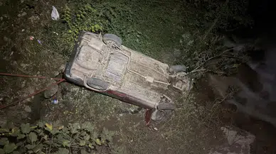 Osmaniye'de Dereye Uçan Otomobilin Sürücüsü Yaralandı