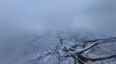 Palandöken'e sezonun ilk karı yağdı