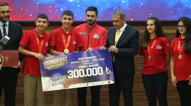 TEKNOFEST Şanlıurfa'da Dereceye Giren Takımlar Ödüllerine Kavuştu