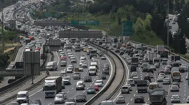 Türkiye'de Trafik Kaynaklı Karbon Salımı İklim Krizini Nasıl Derinleştiriyor?