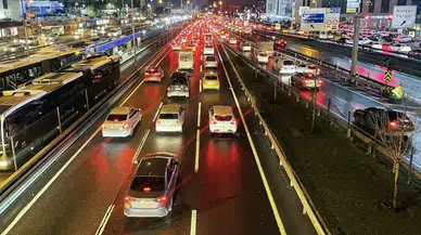İstanbul'da trafik yoğunluğu yüzde 90'a ulaştı