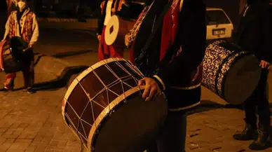 Ramazan davulcusu olmak için neler gerekiyor? Davulcular ne kadar maaş alıyor?