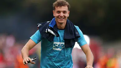 Fenerbahçe ile anılan Fisnik Asllani'nin geleceği hakkında neler biliniyor?