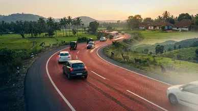 Hindistan'da kırmızı yol sistemi nasıl çalışıyor ve sürücülere ne gibi avantajlar sağlıyor?