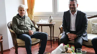 Trabzonspor'un eski başkanı Atay Aktuğ hayatını kaybetti : Atay Aktuğ kimdir, kaç yaşında ve nereli?