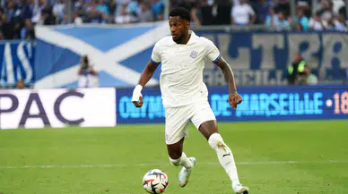 Derbide Sakatlanan Amir Murille, Kafa Travması Şüphesi Hastaneye Götürüldü