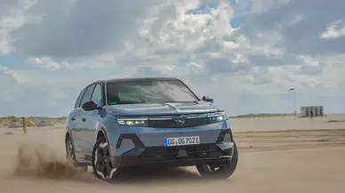 Opel'in Yeni Elektrikli 4x4 Modeli Grandland Elektrik AWD Türkiye'de Satışa Sunuldu