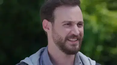 Kızılcık Şerbeti dizisinde Asaf rolünü üstlenen Yiğit Kalkavan kimdir?