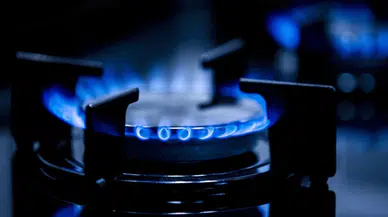 Avrupa'da doğal gaz fiyatları neden düşüyor? Hürmüz Boğazı'ndaki anlaşmaların etkisi nedir?