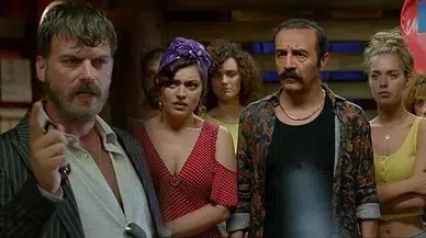 Organize İşler: Sazan Sarmalı 2'nin kadrosunda kimler olacak?