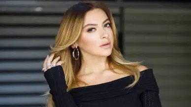 Hadise hayranlarıyla 'albüm dinleme seansı' yaptı