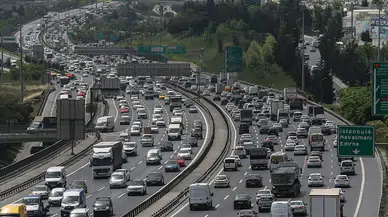 İstanbul'da haftanın ilk iş günü trafik yoğunluğu neden bu kadar yüksek?