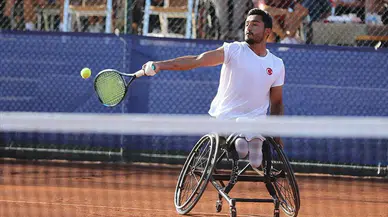 Para tenisçi Ahmet Kaplan, Roland Garros'ta yarı finale yükseldi
