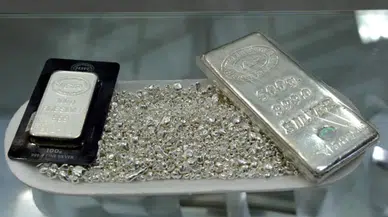 Gümüş fiyatları neden sert düşüş yaşıyor? Faiz baskısı ve dolar etkisi nedir?
