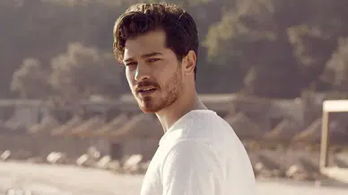 Çağatay Ulusoy ve berberi 15 yıl sonra aynı karede