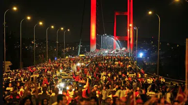 15 Temmuz resmi tatil mi, yarım gün mü? 15 Temmuz hangi güne denk geliyor?
