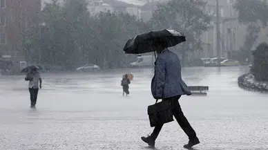 Meteoroloji'den sağanak yağış uyarısı: İstanbul'da yağış ne zaman sona erecek?