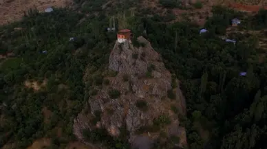 Erzincan'daki 96 basamaklı evin fiyatı dudak uçuklattı