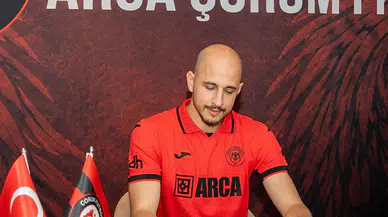 31 yaşındaki kaleci Erhan Erentürk, Çorum FK’ya transfer oldu