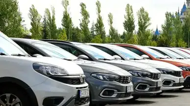 Otomobil alacaklar dikkat! İkinci el otomobil pazarında fiyat düşüşü devam ediyor