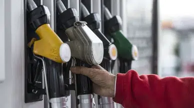 Benzine yeni zam geliyor! Pazartesi gecesi litre fiyatı 1,56 TL artabilir