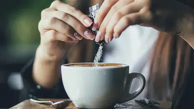 Tatlandırıcıların bilinmeyen zararları : Hafızayı nasıl etkiliyor?