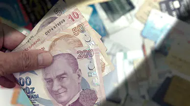 Bankalarda kredi tablosu : Kredilerde 4 yılın zirvesi görüldü