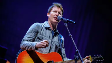 Ölen yıldızın kitabında bahsedilen gizemli isim gerçekten ünlü şarkıcı James Blunt Mı?
