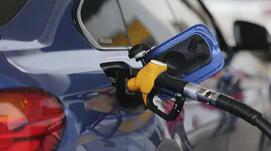 Motorin fiyatlarında gece yarısı zam : Akaryakıtta son durum ne?