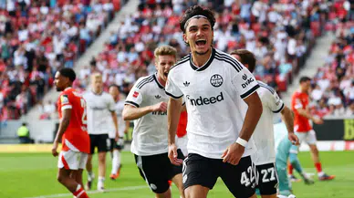 Can Uzun'dan 2 gol! Frankfurt, Mainz'ı deplasmanda mağlup etti