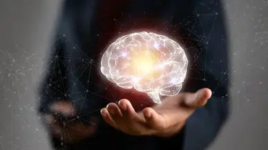 Araştırma ortaya koydu : Orta yaşla birlikte beyinde neler değişiyor ?