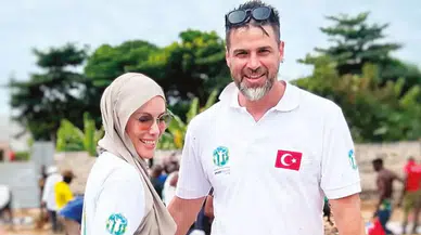 Strik’ten eşi Gamze Özçelik’e romantik mesaj