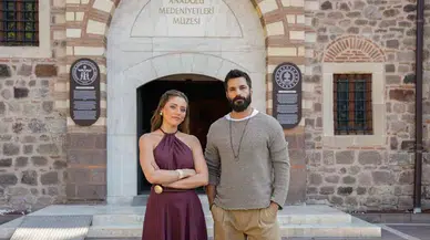 Sıla Türkoğlu ve Serkan Çayoğlu rol arkadaşı oldu! The Knot: Gateway to Anatolia'nın konusu ne?