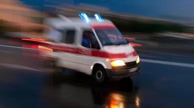 İnşaat demirlerinin altında kalan işçi hayatını kaybetti