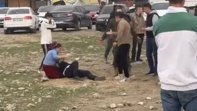 Siirt'te bıçaklı kavga: 1'i ağır 2 yaralı