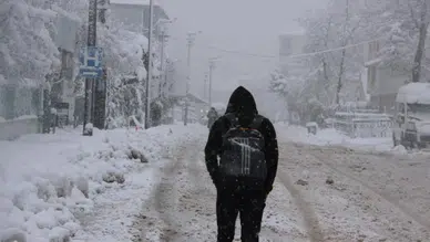 Düzce Valisi Aslan duyurdu: Çarşamba günü o ilçede okullar tatil