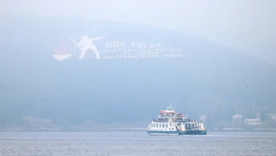 Çanakkale Boğazı sis nedeniyle transit gemi geçişlerine kapatıldı