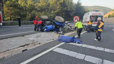 Balıkesir'de traktör devrildi: 1 ölü