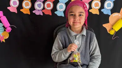 7 yaşındaki öğrenci, balkondan düşerek can verdi